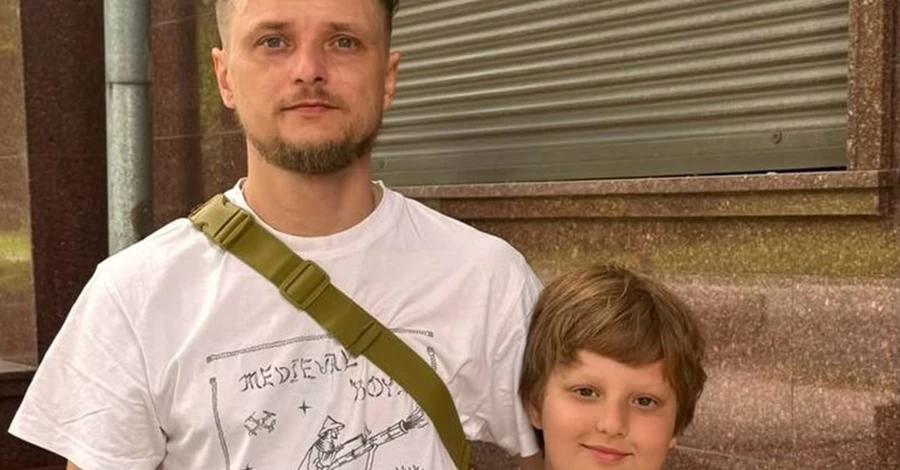 Не стригся 109 днів – 9-річний Іван чекав на тата з «нуля», щоб піти із ним до барбершопу