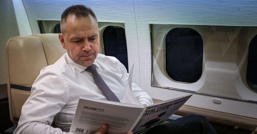 Президент Польщі скаржиться на Україну за кордоном та порушує тему УПА