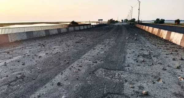 Сили оборони вразили нові мости росіян, які ведуть до Криму