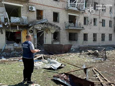Росіяни вдарили по Слов'янську - поранено щонайменше п'ять людей 