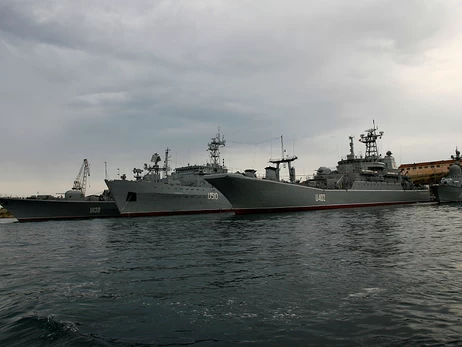 Командование Черноморского флота РФ готовится к эвакуации из Крыма, - 