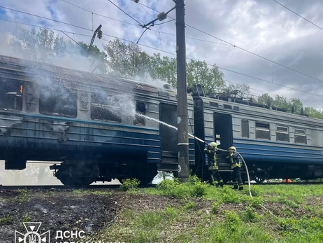 Ряд поездов после обстрелов задерживается почти на 4 часа