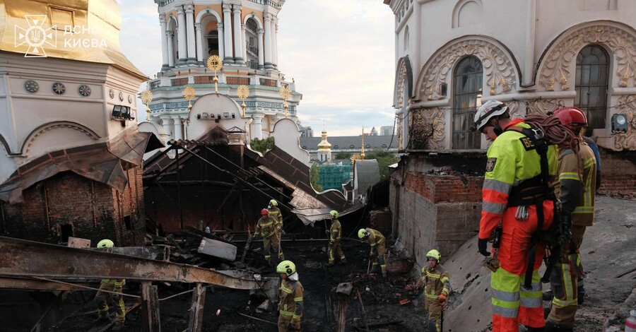 У Києво-Печерській лаврі тривають роботи з відновлення після атаки РФ