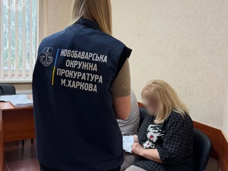Через падіння 4-річного хлопчика з вікна 4-го поверху будинку в Харкові вручили підозру очільниці служби у справах дітей