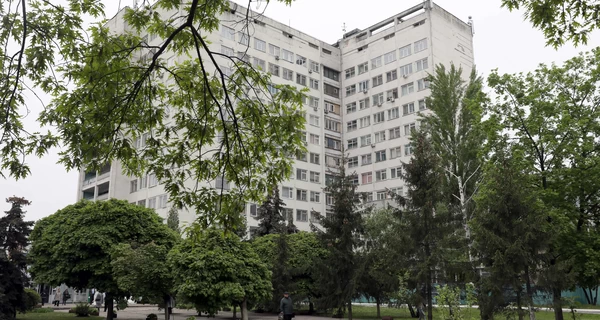 В Киеве уволили директора больницы скорой помощи, в которой умер раненый военный