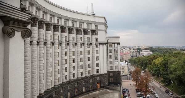 Кабмин принял постановление, которое ограничит военным доступ к азартным играм 