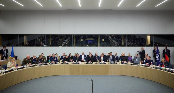 Украина де-факто является второй армией НАТО, и лидеры Европы это признают, - Зеленский в Брюсселе