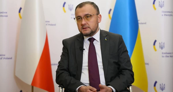 Посол Украины Боднар тоже возвращает свой орден Польше