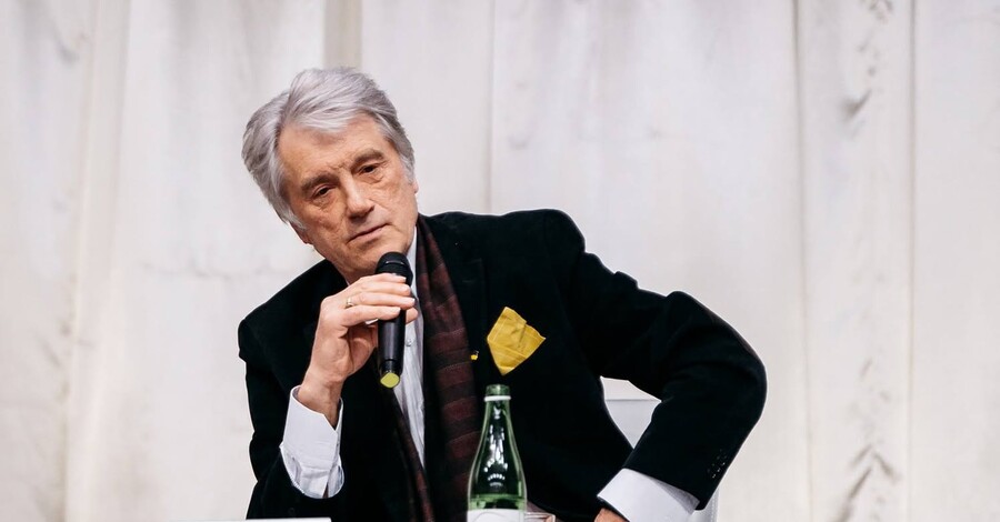 Ющенко також відмовився від ордена Білого Орла на знак солідарності із Зеленським