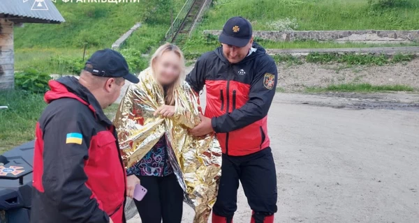 В Карпатах молния попала в женщину