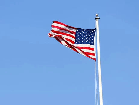США временно разрешили продажу иранской нефти
