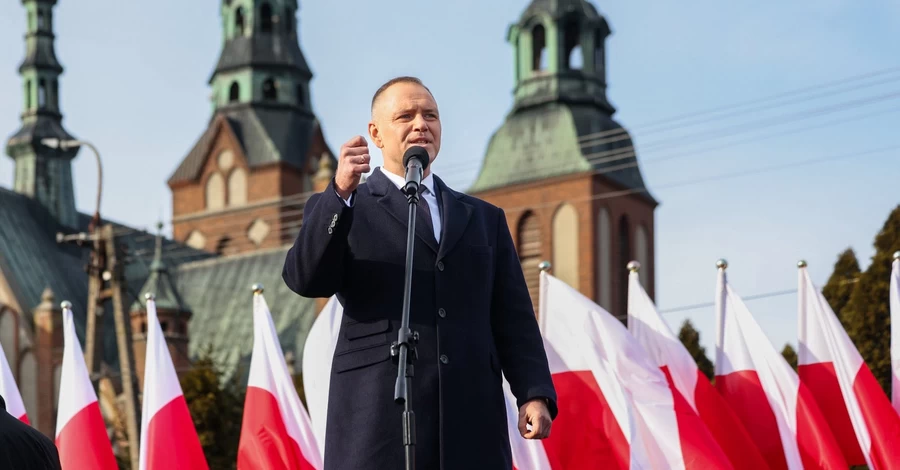 В посольстве РФ заявили Навроцкому, что на Волыни убивали 