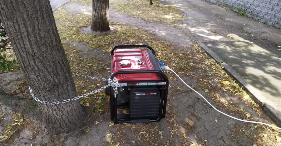 В Киеве - экстренные отключения света из-за нарушения на энергообъекте
