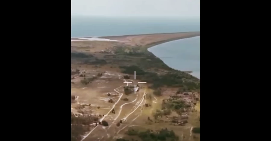 На Кинбурнской косе установили флаг Украины