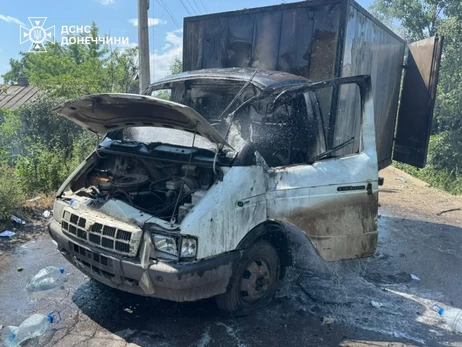 В Донецкой области россияне ударили дроном по гражданскому автомобилю - ранен водитель