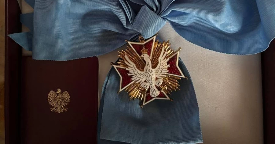 Официально орден у Зеленского не забрали, - экс-министр МИД Польши Чапутович