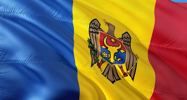 Киев упростил получение гражданства для украинцев, проживающих в Молдове