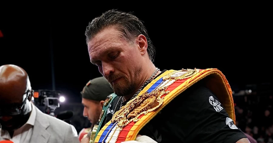 Усик отказался от всех чемпионских поясов, но объявил о «последнем танце».