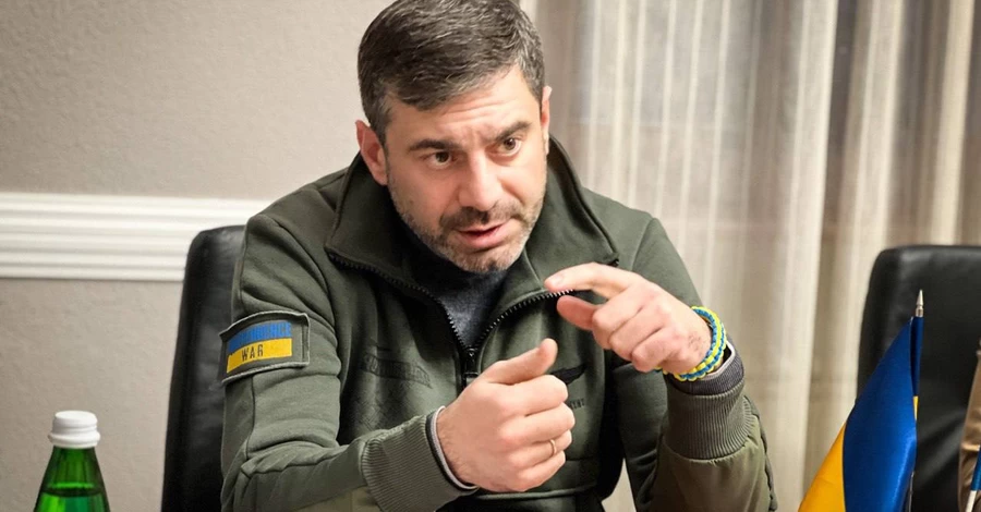  Украина вернула из российского плена еще семерых гражданских 