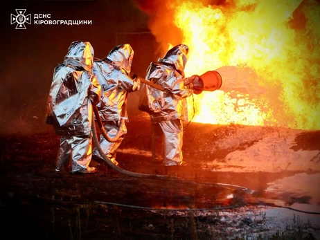 В Запорожье россияне атаковали жилой дом, а на Кировоградщиине ударили по инфраструктуре