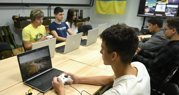 Вища освіта на відстані: як українські виші борються за студентів, які виїхали до ЄС