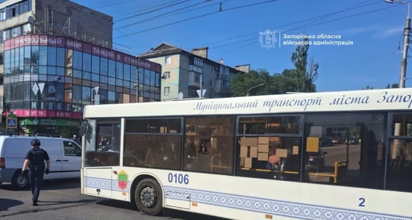 Війська РФ атакували цивільний автобус у Запоріжжі - щонайменше 7 поранених