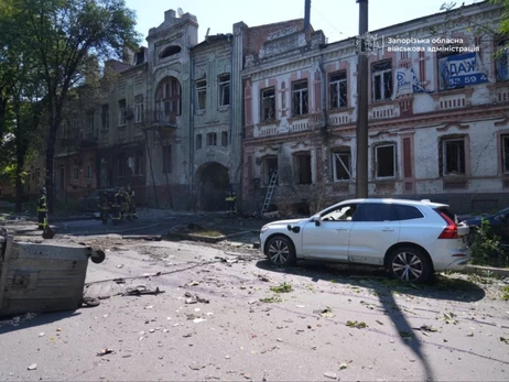 Росіяни вдарили по Запоріжжю - поранено чотирьох людей