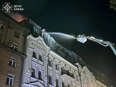 Гостями пошкодженого обстрілом у центрі Києва готелю були співробітники Європарламенту