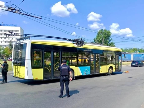 У Львові на проїжджій частині знайшли гранату - пасажирів тролейбуса евакуювали