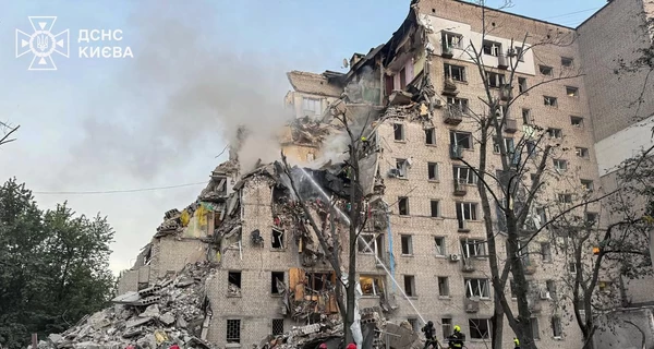 На Дарнице в Киеве разрушена девятиэтажка: есть погибшие, ищут людей под завалами