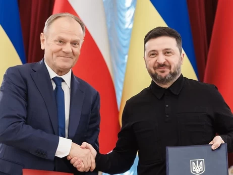Туск заявил, что Польша ждет от Украины первого шага после скандала вокруг УПА