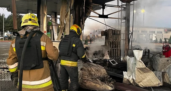 Россияне разбомбили все АЗС на трассе 