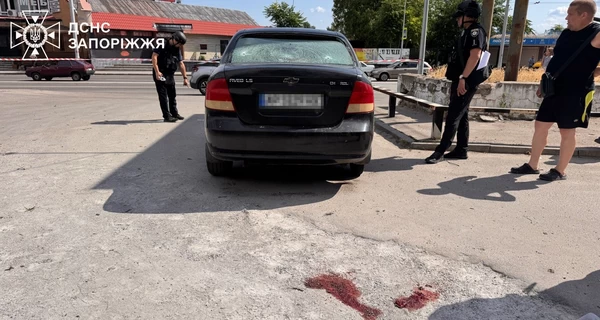 РФ опять атаковала АЗС в Запорожье  - погибла женщина, 10 человек пострадали 