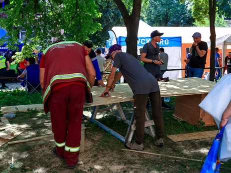 Для швидкої ліквідації наслідків атак РФ в Україні створюють національні бригади відновлення 