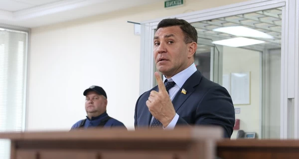 Тищенко вніс десять мільйонів гривень застави — йому допомогла “третя особа”