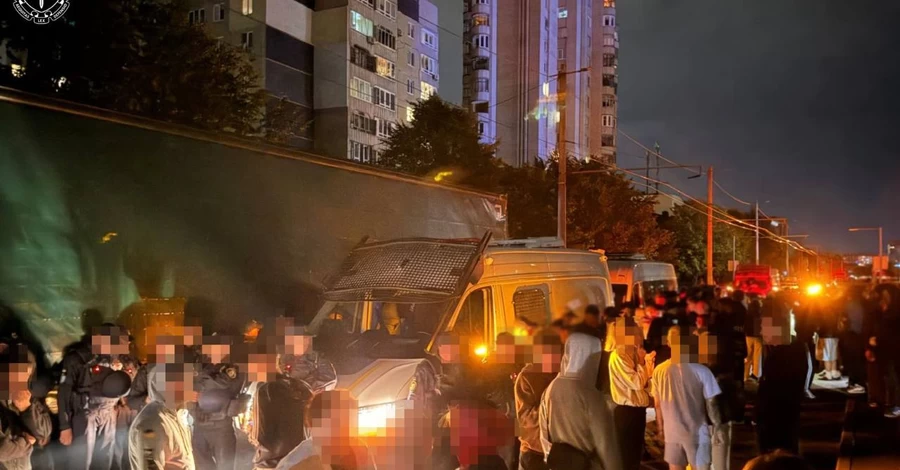 Участники стычек с ТЦК во Львове извинились на камеру и пообещали вступить в ряды ВСУ