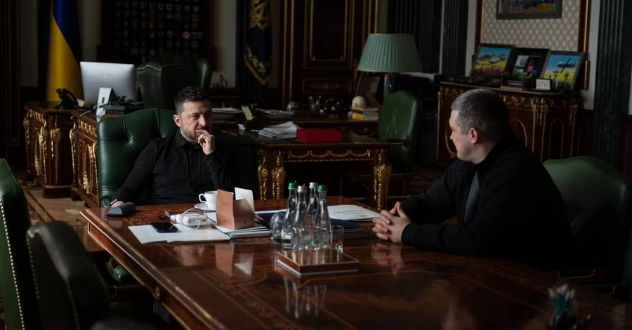 Зеленський зустрівся з кількома міністрами після того, як анонсував зміну уряду Свириденко