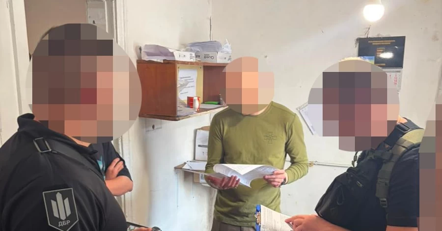 ДБР розслідує смерть чоловіка, якого госпіталізували після перебування у Кременчуцькому ТЦК
