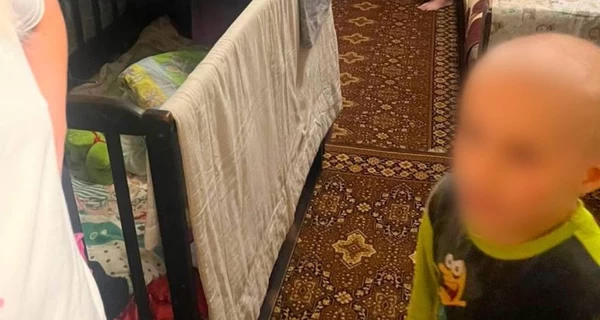 В Харькове женщина ударила 7-летнего сына прямо посреди улицы - проводится расследование
