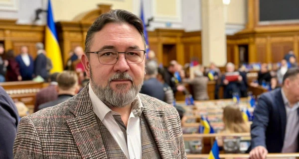 “Слуга народу” Потураєв у Раді заявив про складання мандата у день зміни уряду