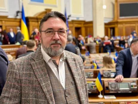 “Слуга народу” Потураєв у Раді заявив про складання мандата у день зміни уряду
