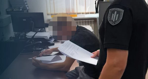 В Полтавской области будут судить полицейского, который сломал мужчине руку во время доставки в ТЦК