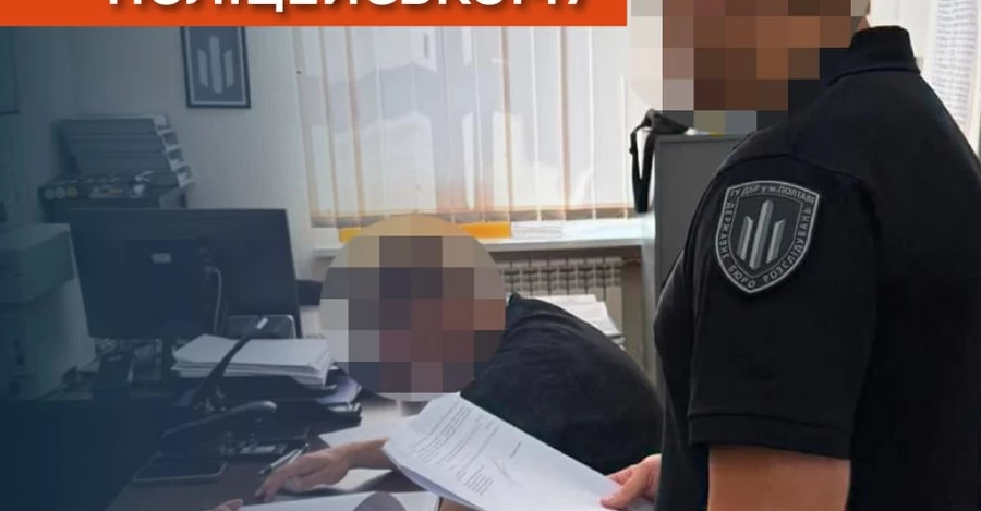 В Полтавской области будут судить полицейского, который сломал мужчине руку во время доставки в ТЦК