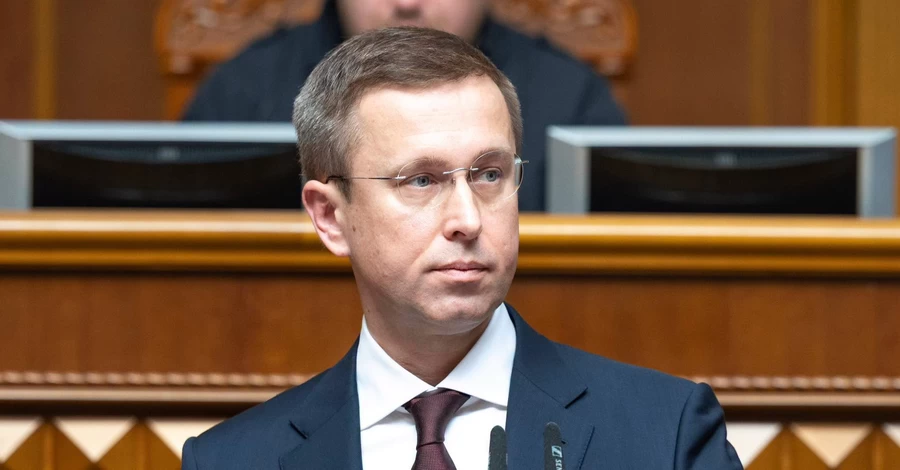 Кабмин назначил Хмару и Сибигу врио министров обороны и иностранных дел 