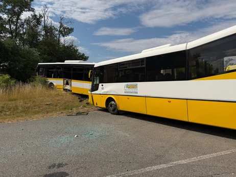 Дві українки постраждали внаслідок зіткнення автобусів у Чехії  