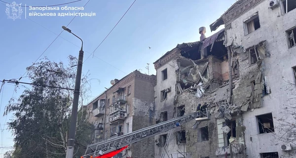 В Запорожье КАБ разрушил пятиэтажку: двое погибших, под завалами ищут людей