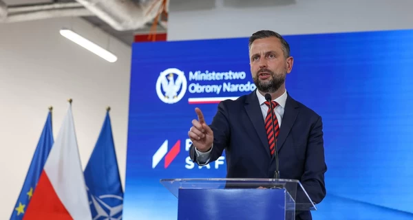 Россия может устроить провокации с использованием захваченных украинских дронов, - министр обороны Польши