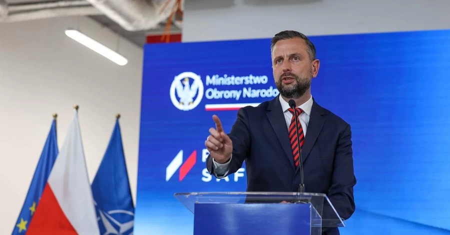 Россия может устроить провокации с использованием захваченных украинских дронов, - министр обороны Польши