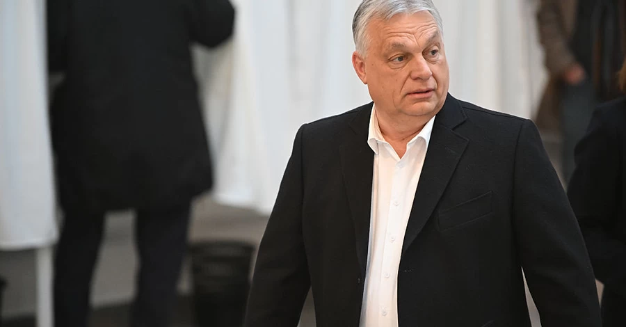Венгерские силовики провели обыски в офисах партии Орбана