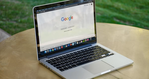 Еврокомиссия оштрафовала Google на миллиард долларов за предпочтение своим сервисам в поиске